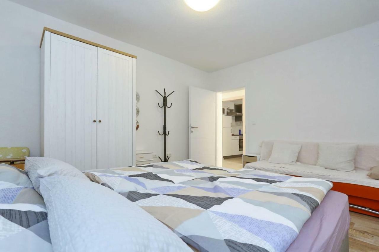 Malu Vir Lägenhet Exteriör bild